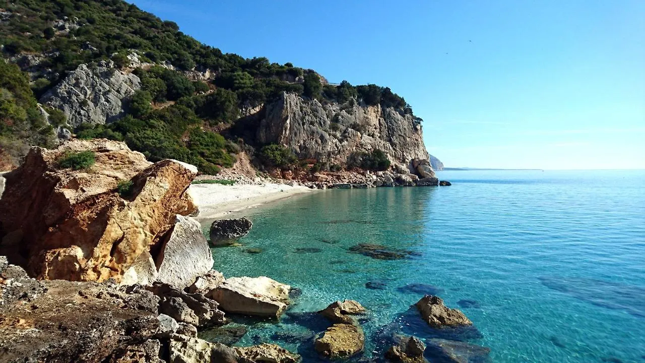 Safeheaven Sardinia Daire Dorgali Pansiyon