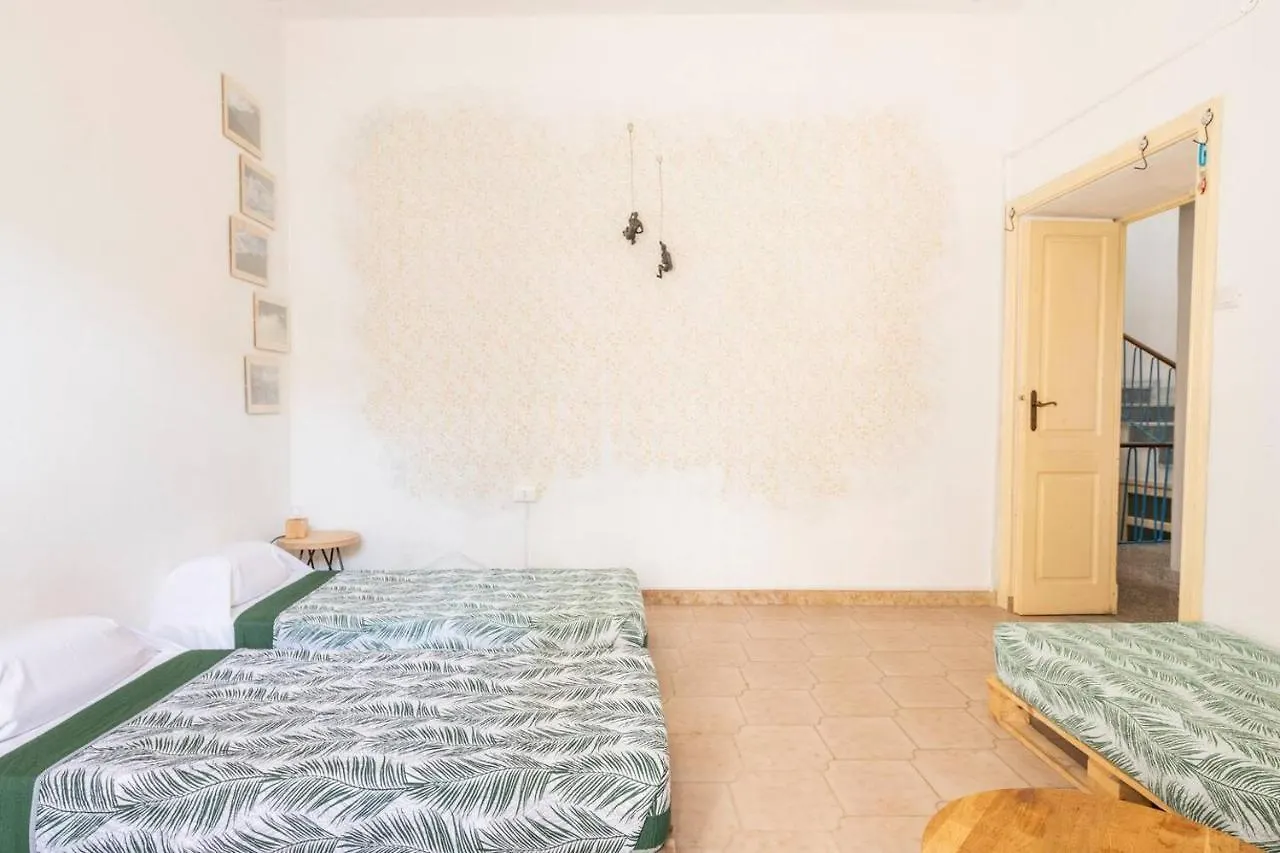Pansiyon Safeheaven Sardinia Daire Dorgali İtalya